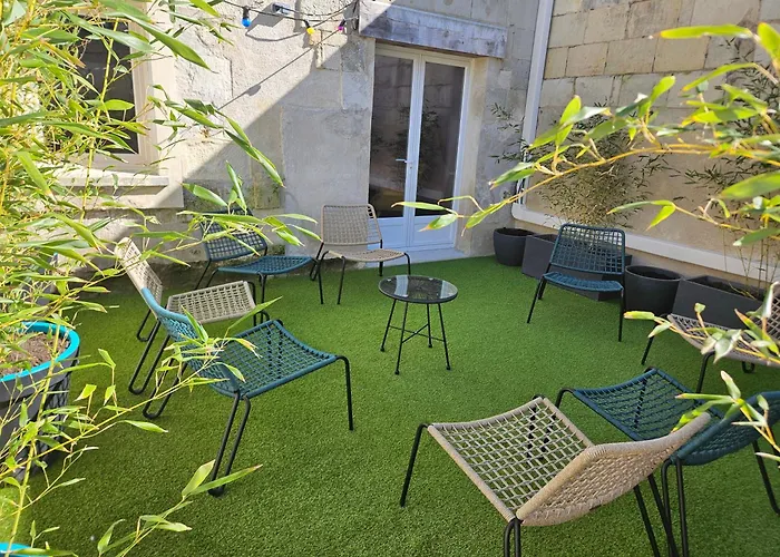 La Maison Du 19 - 130M2 - Les Rosiers Sur Loire - Chambres Climatisees